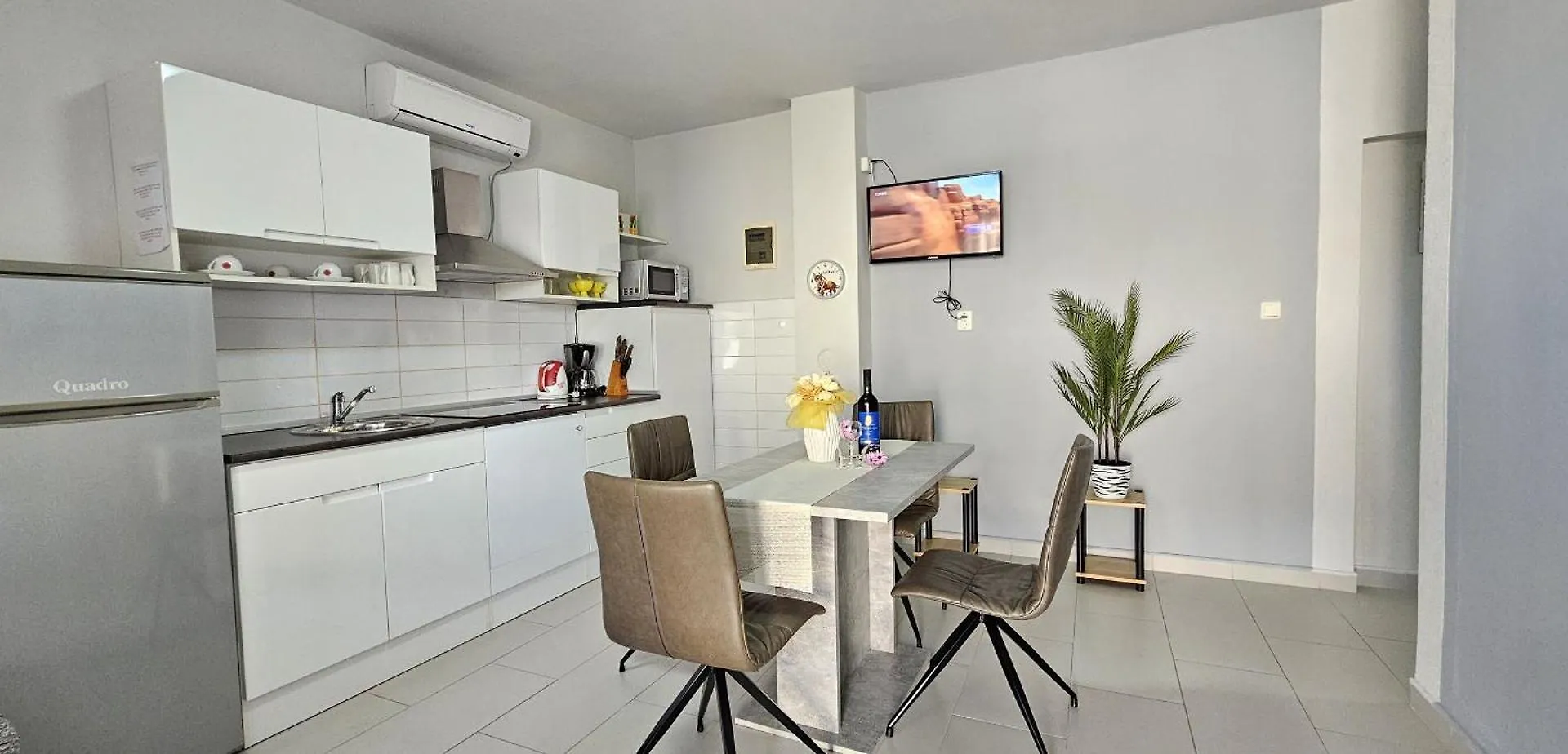 Apartments Pana Šilo Kroatien